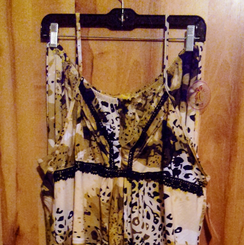 NWT Bumblebee Women's XL Two Piece Lounge Set P.J's Animal Print
